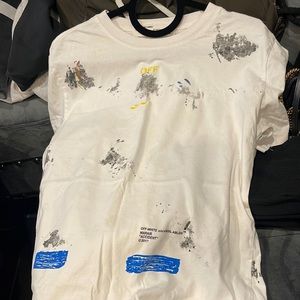 Offwhite M tshirt